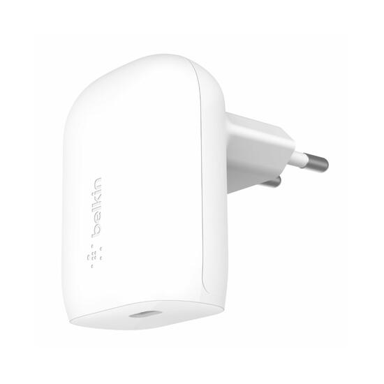 Belkin Boost Charge Cargador pared 30W USB-C + Belkin TemperedGlass Protector pantalla iPhone 15 Pro Max